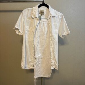 Men’s white linen pant/shirt set, size medium, made in Peru